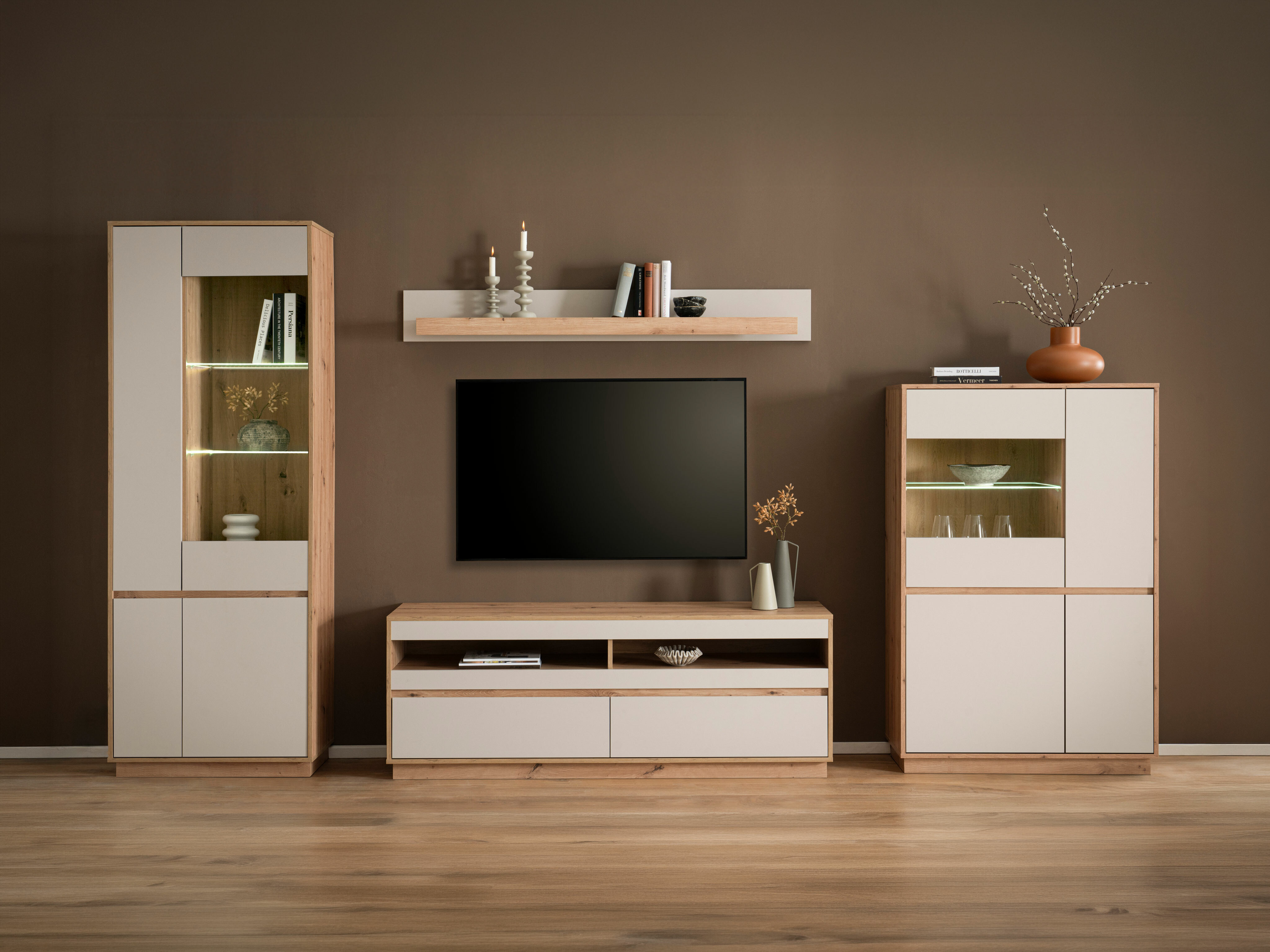 Συλλογή επίπλων Ferciro