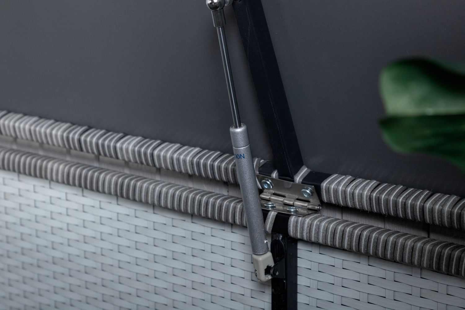 Κουτί αποθήκευσης εξωτερικού χώρου Dallas 1065 (Γκρι)