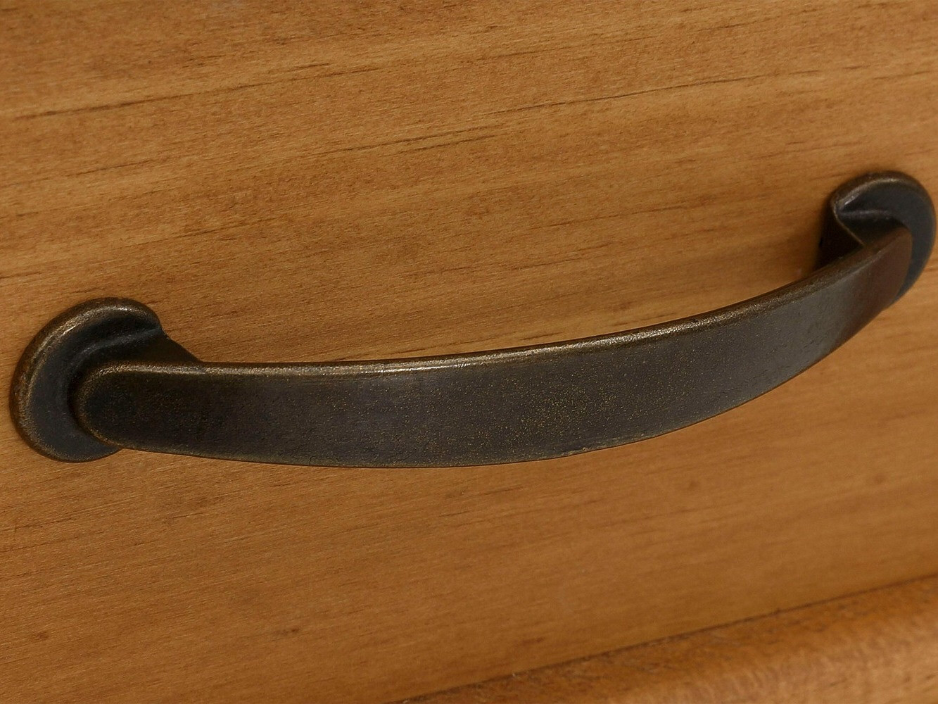 Συρταριέρα Tolelio 100 (Άσπρο + Πεύκο)