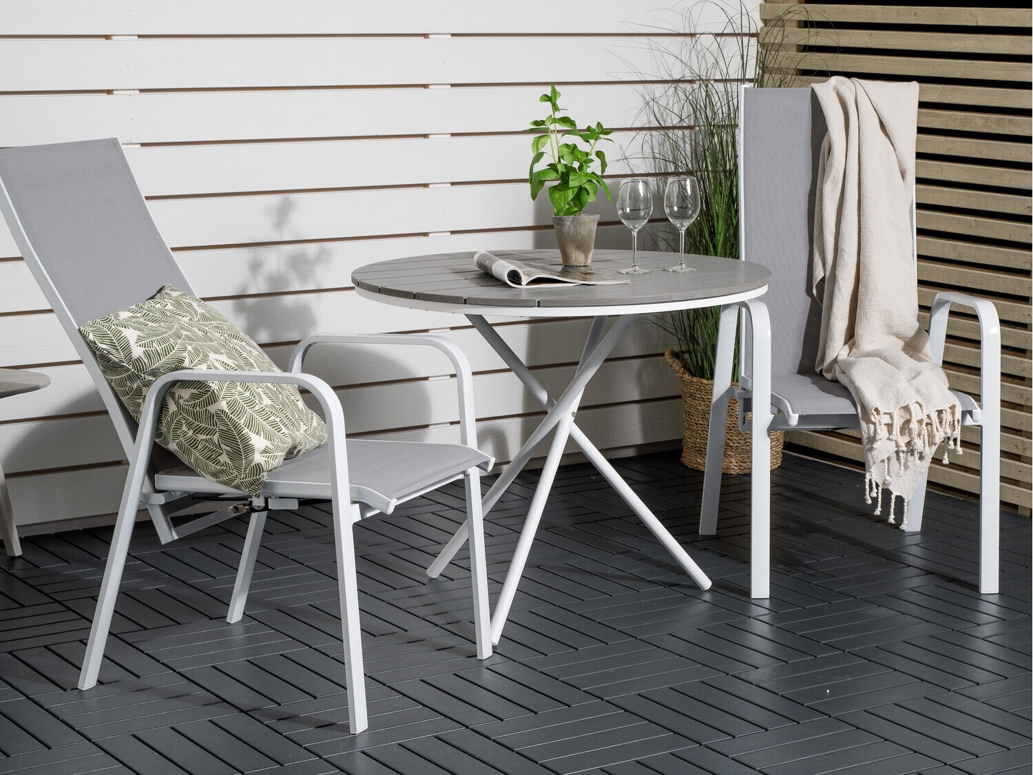 Table and chairs set Dallas 2356