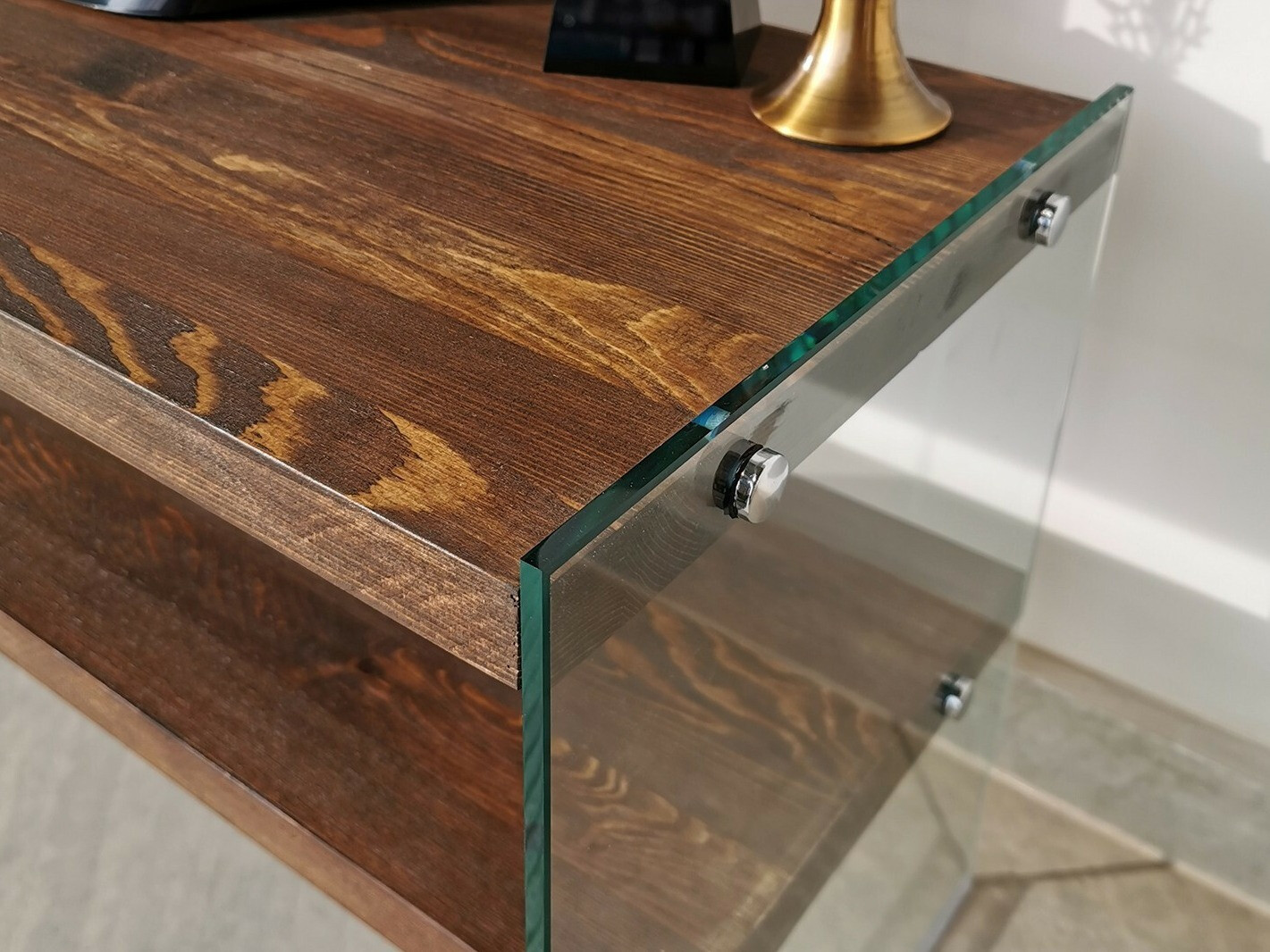 TV stand Kailua 261
