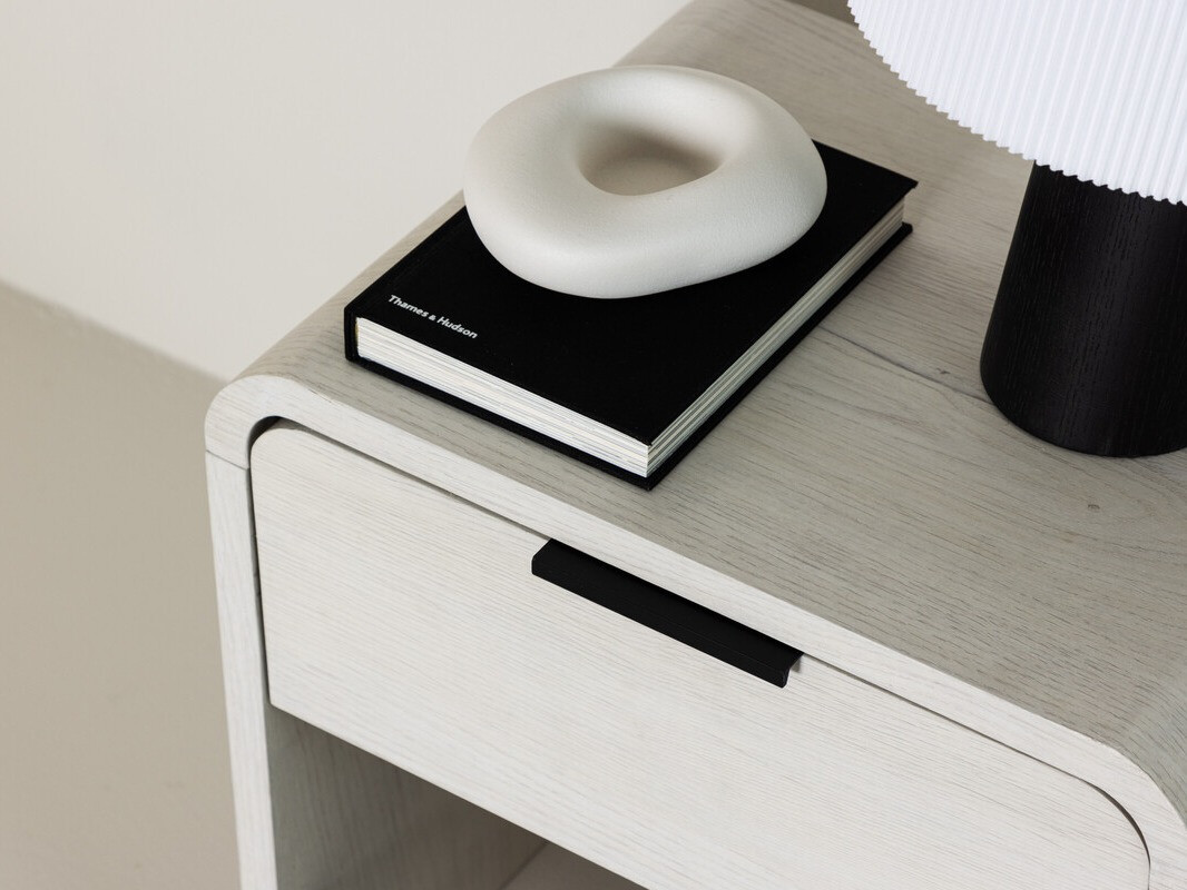 Bedside table Dallas 4218