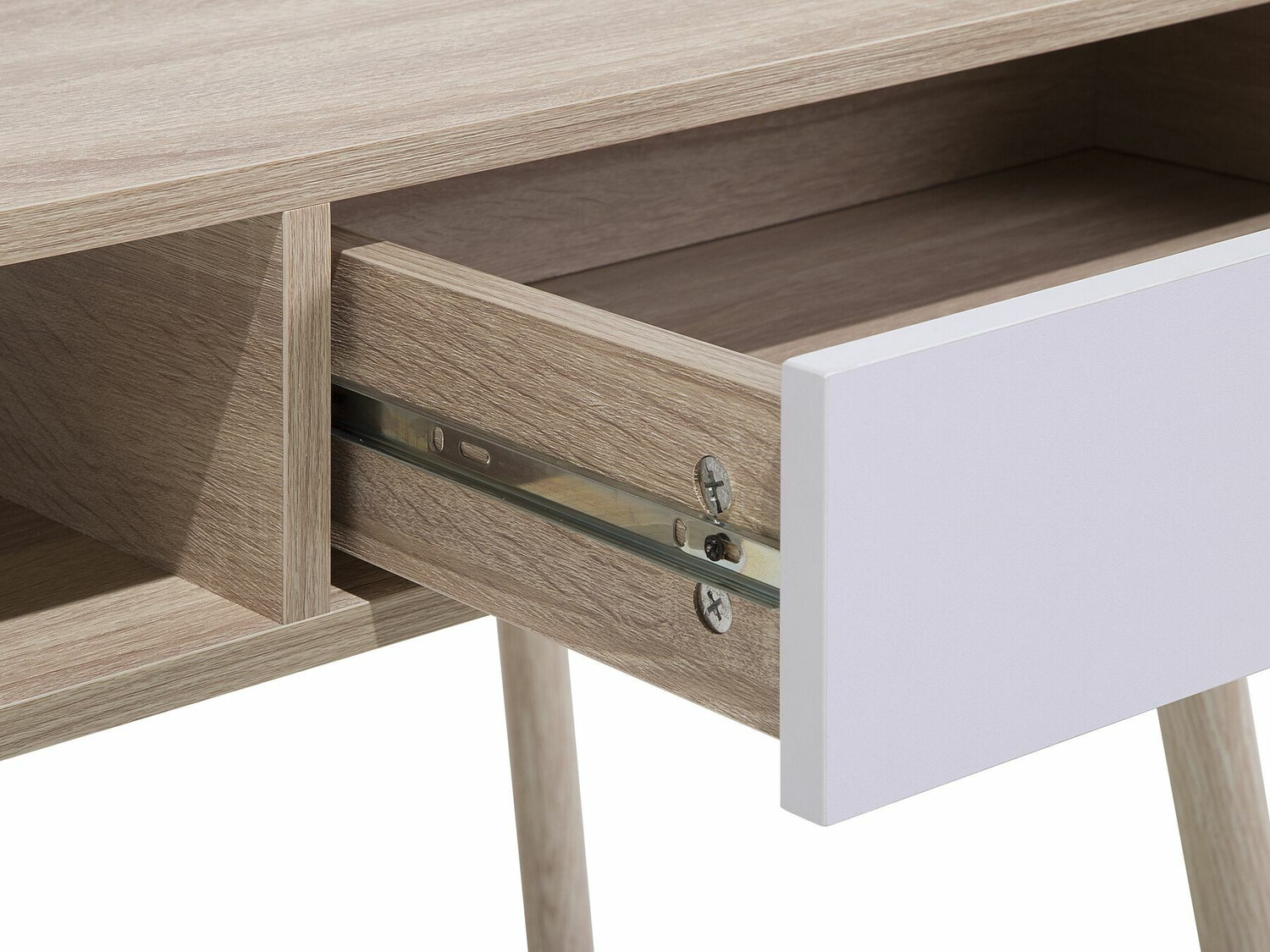 Desk Berwyn 154