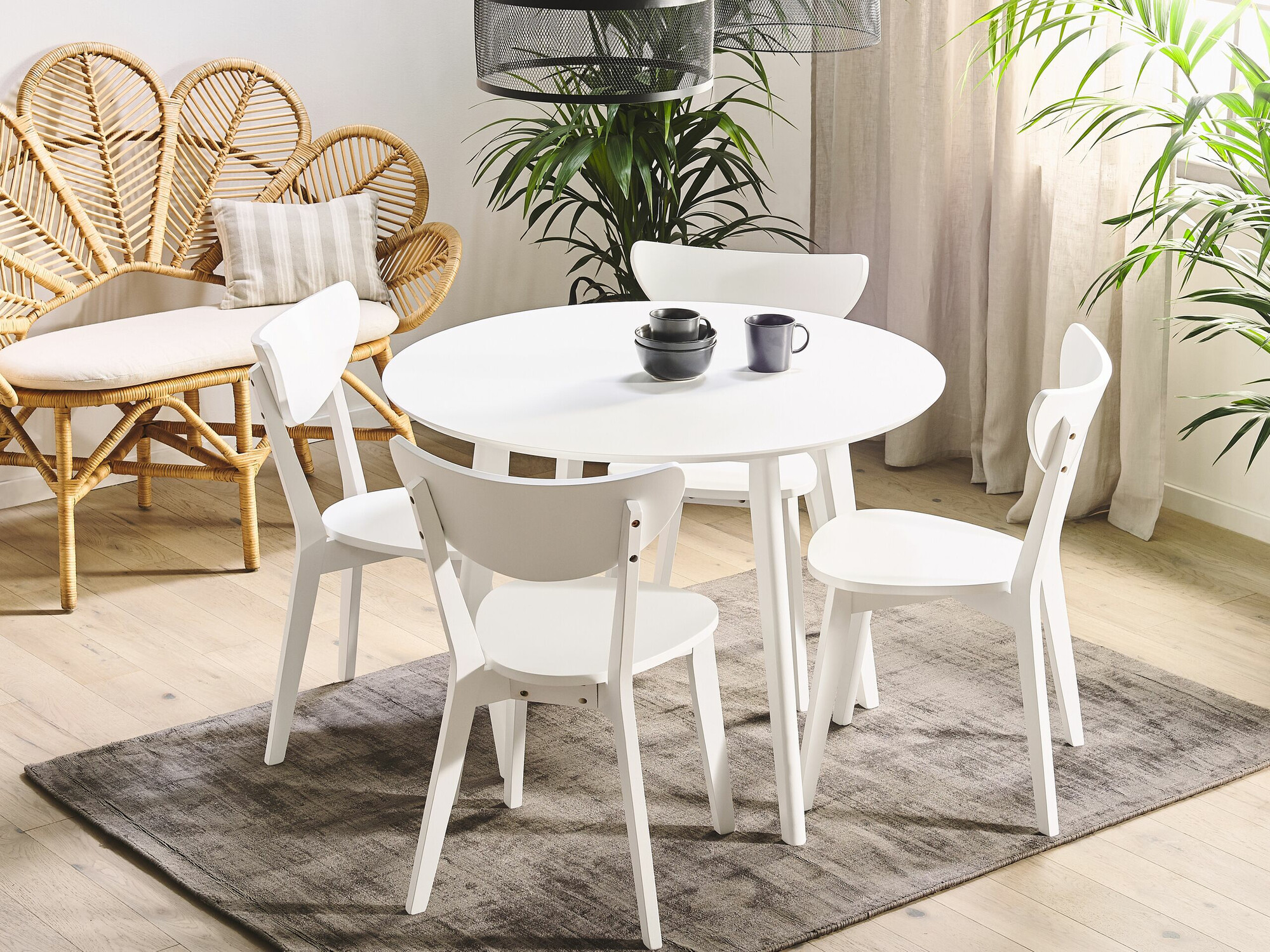 Table Berwyn 1383
