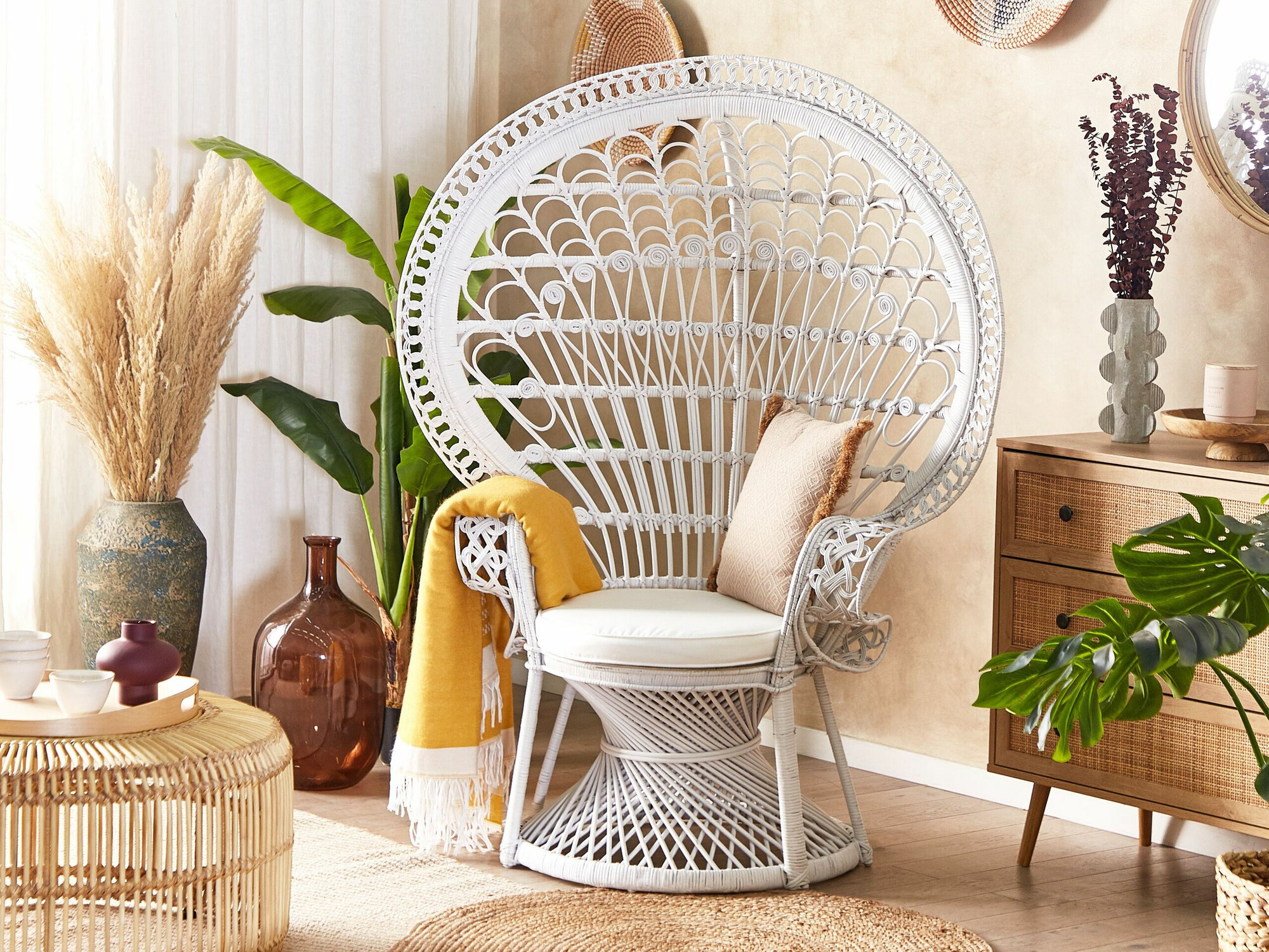 Outdoor armchair Berwyn 1429 (White)