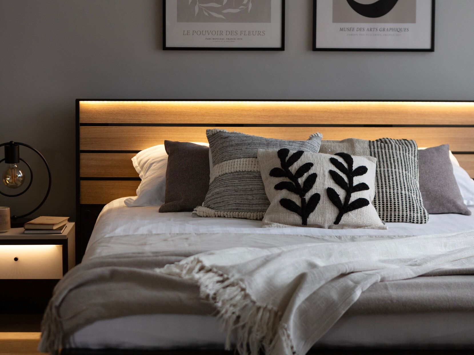 Bed Almela 101