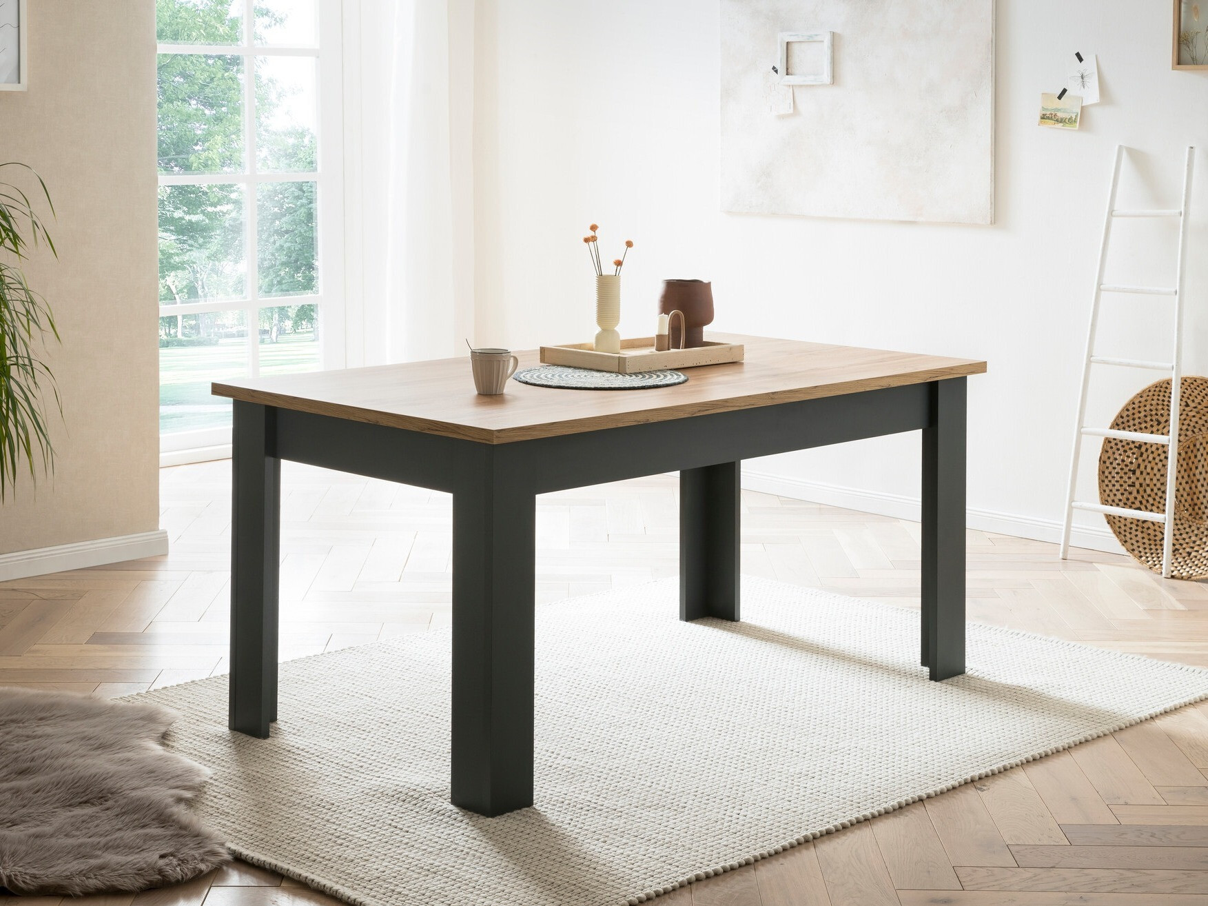 Τραπέζι Levbalu 115