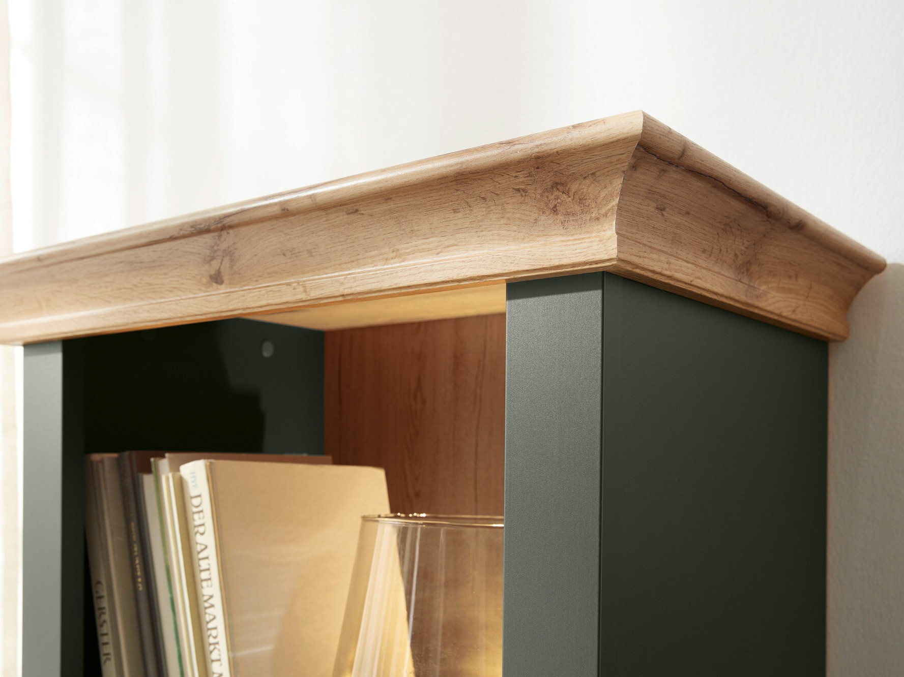 Bookcase Lirvela 105