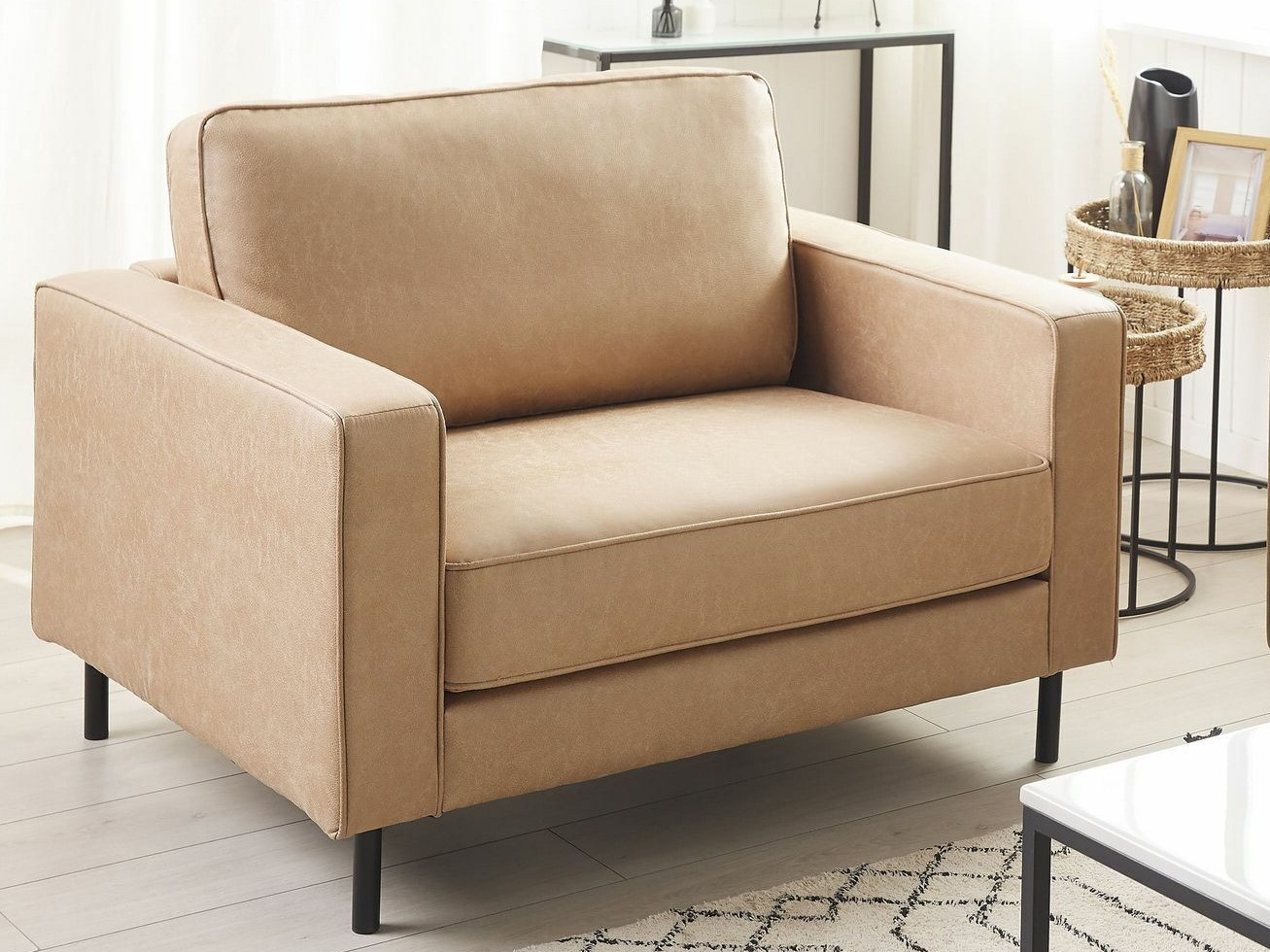 Πολυθρόνα Berwyn 766 (Μπεζ)