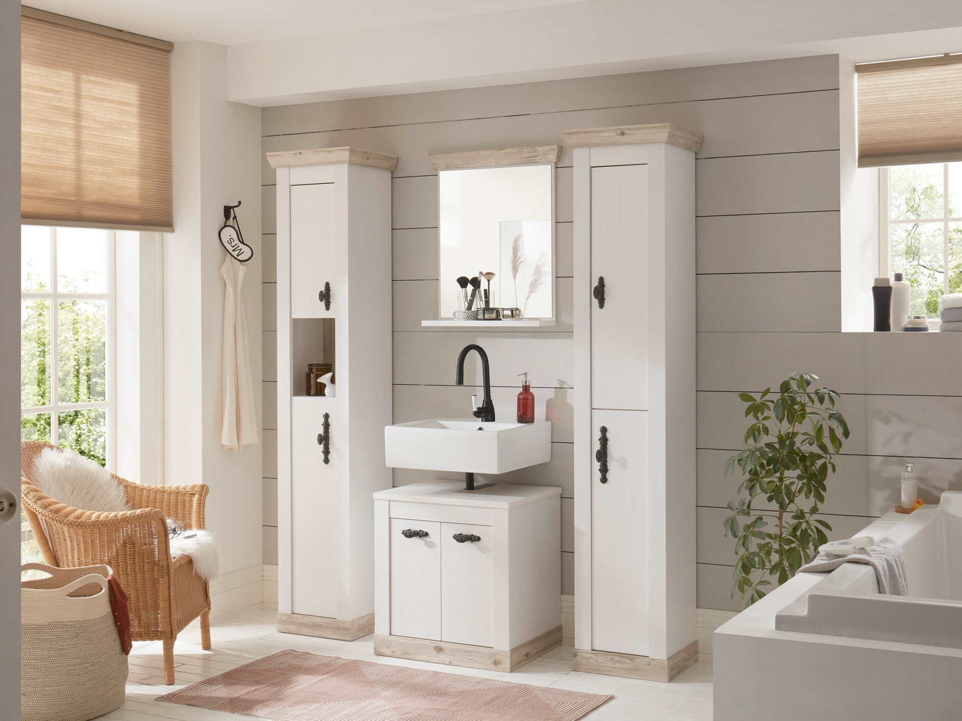 Bathroom set Daltori 148 (Available)