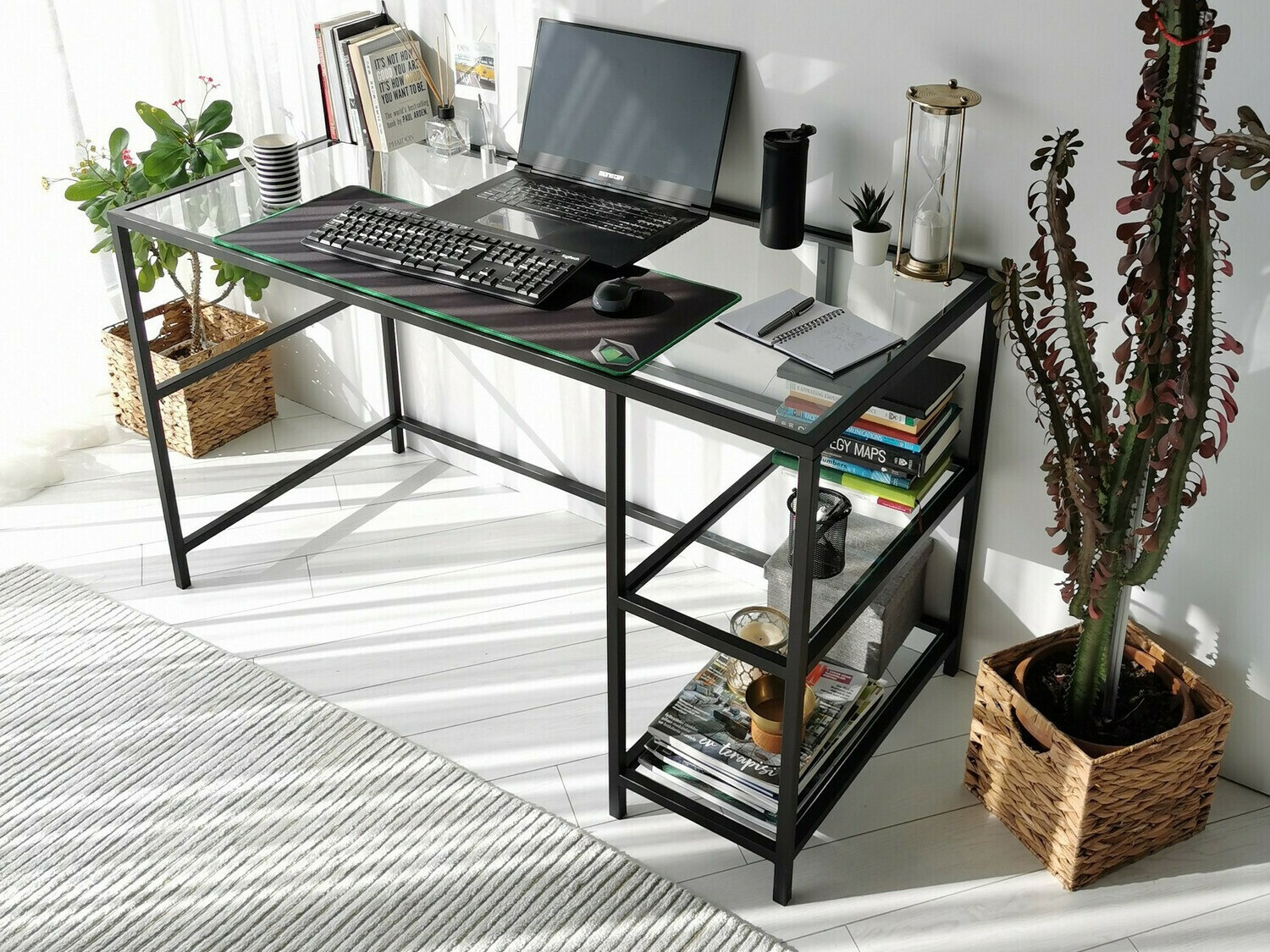 Γραφείο Kailua 588