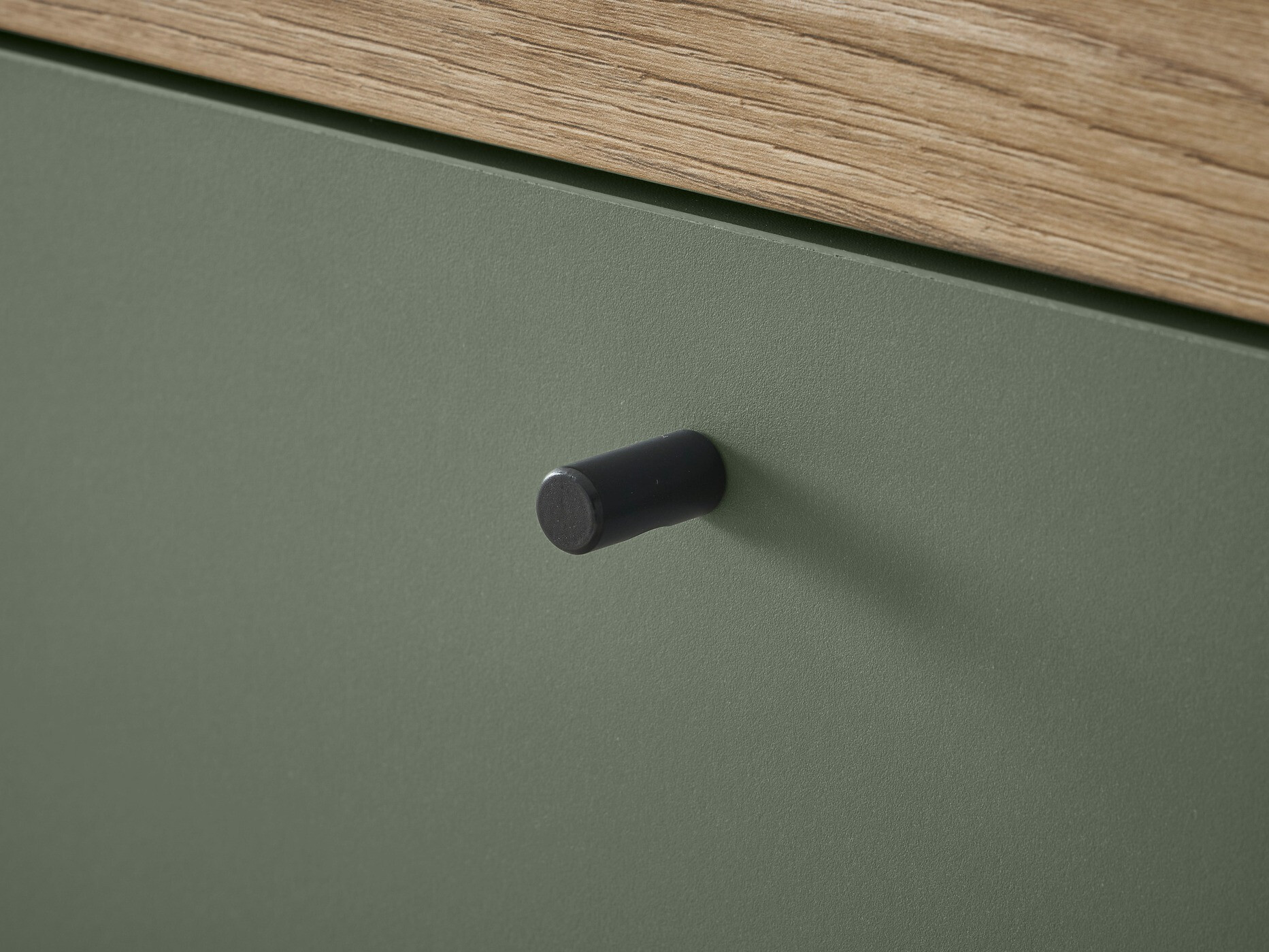 Συρταριέρα Deltali 105