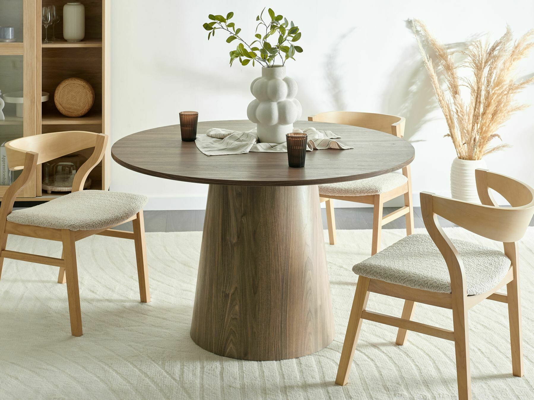 Table Berwyn 2372