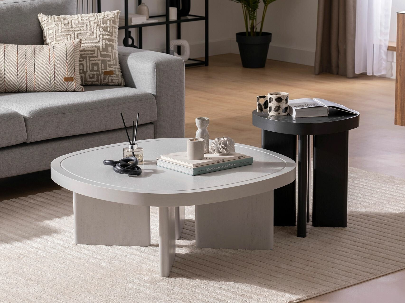 Side table Kailua 2332