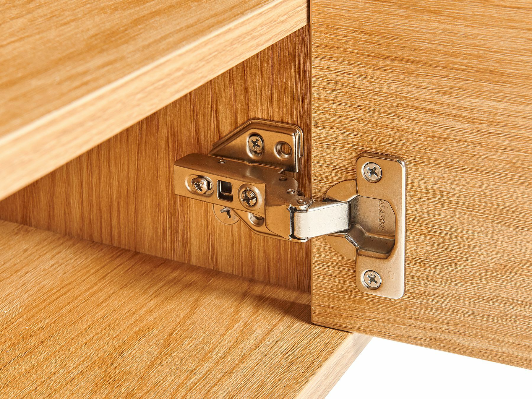 Έπιπλο τηλεόρασης Berwyn 552