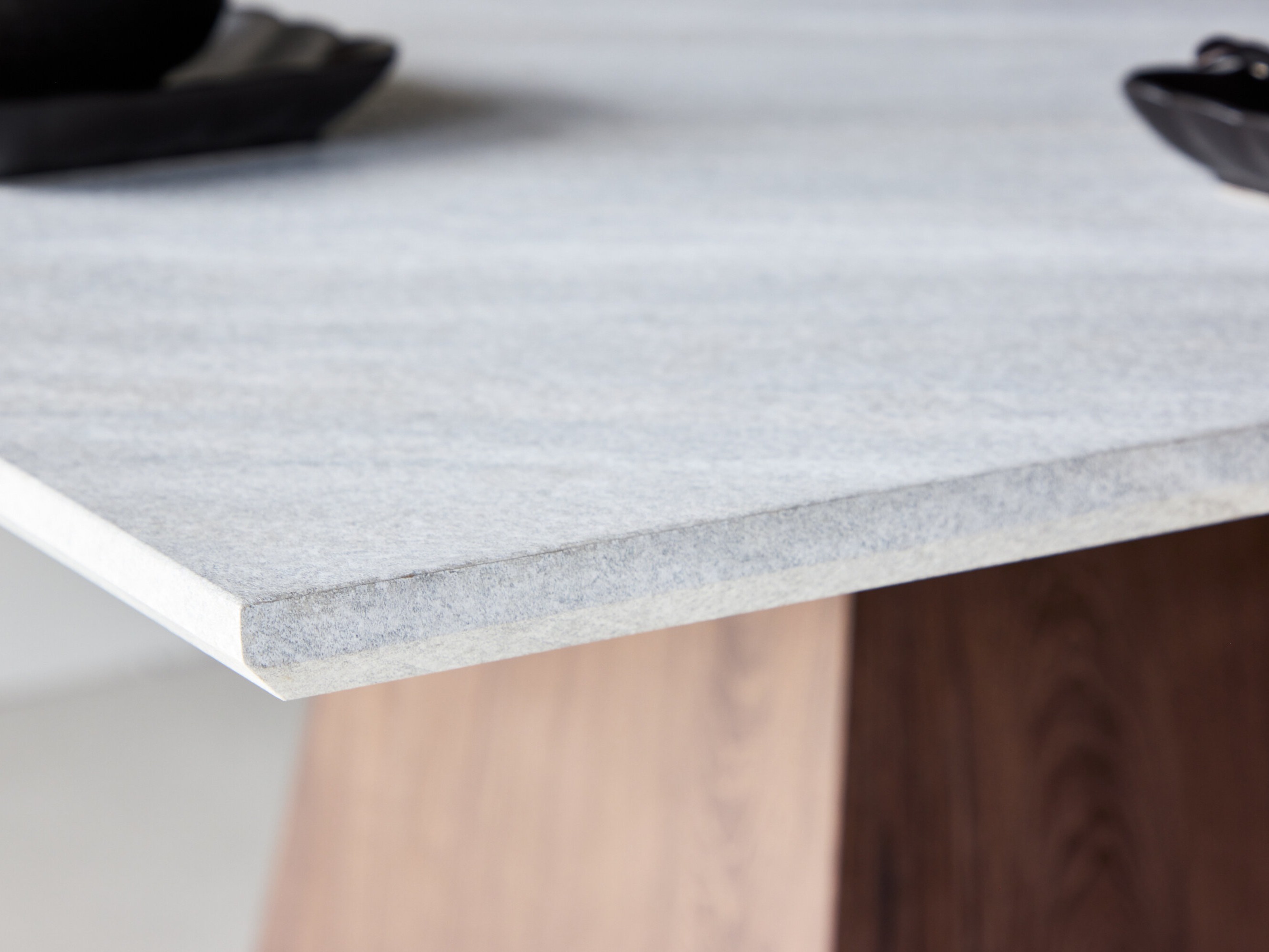 Table Dallas 4896