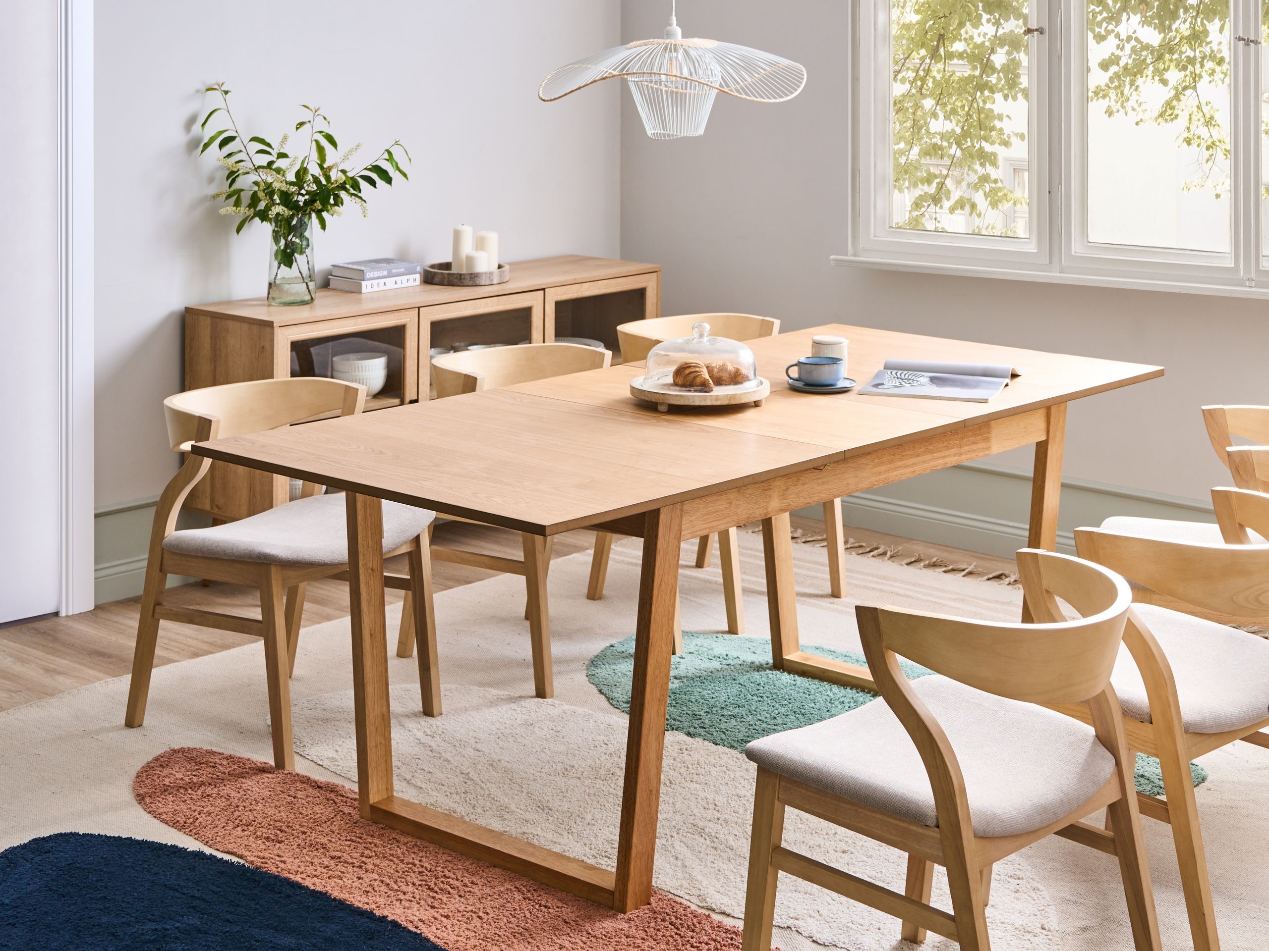 Table Berwyn 2789