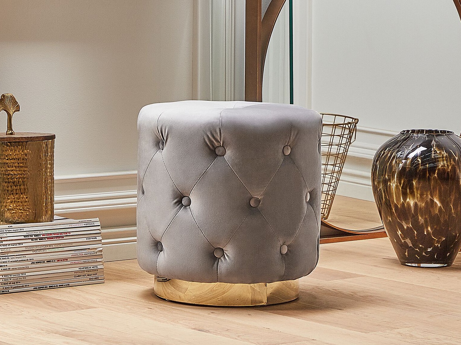 Σκαμπό σαλονιού Berwyn 2856 (Ανοιχτό γκρι)