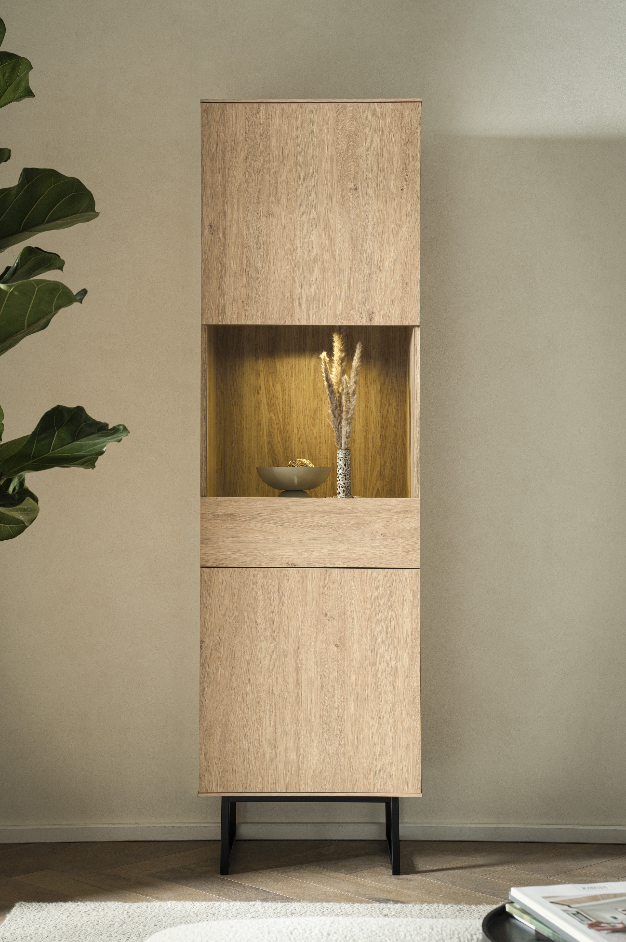 Bookcase Bentesa 106