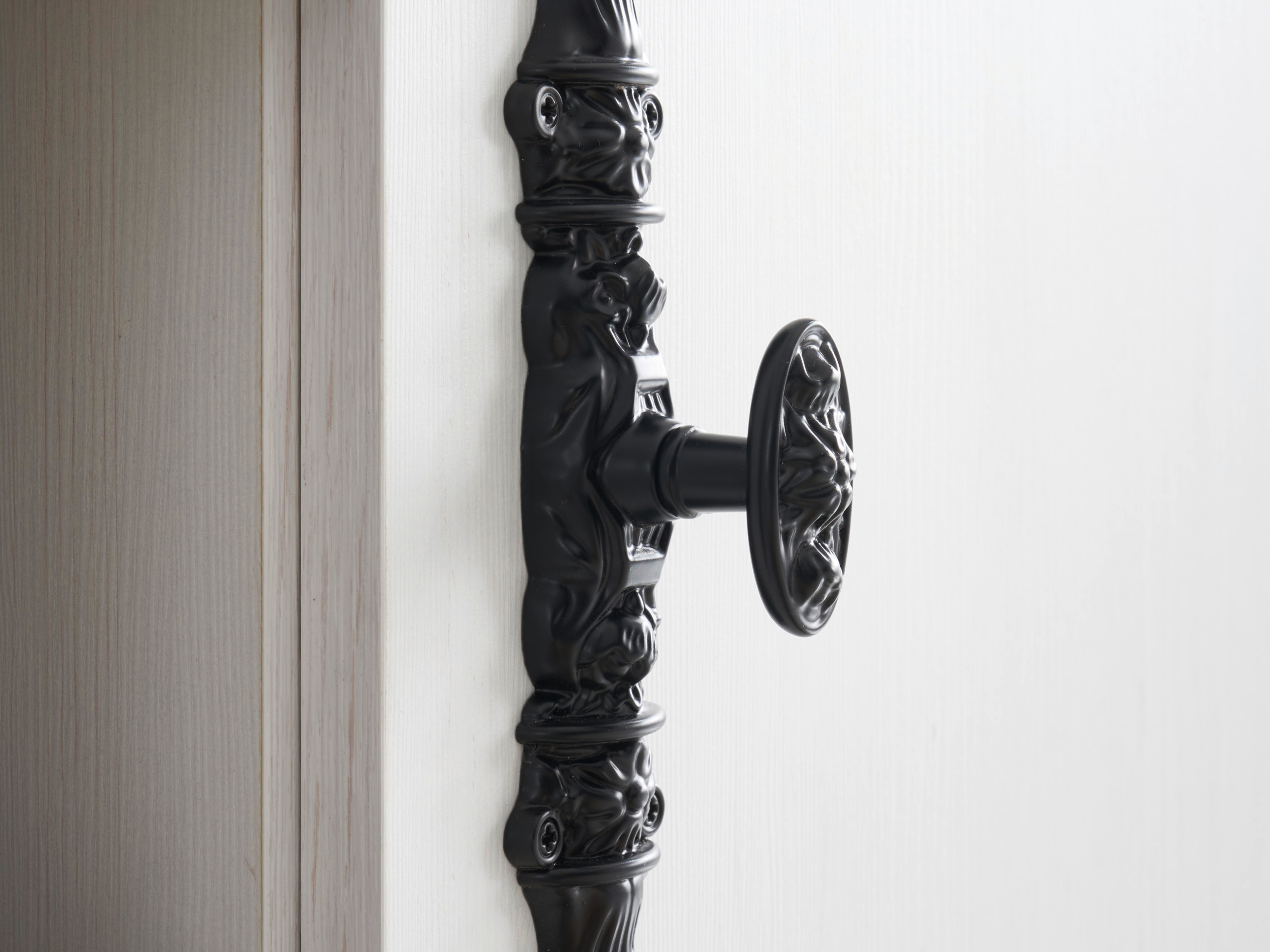 Πολυμορφικό ντουλάπι με συρτάρι και πόρτες Flora 101