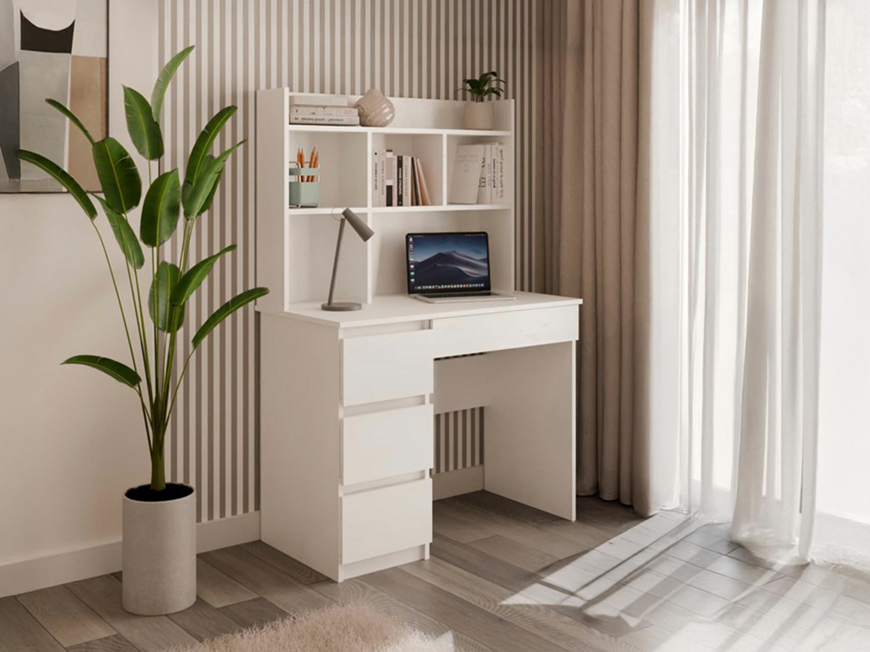 Γραφείο Mandeville 337 (Αριστερά)