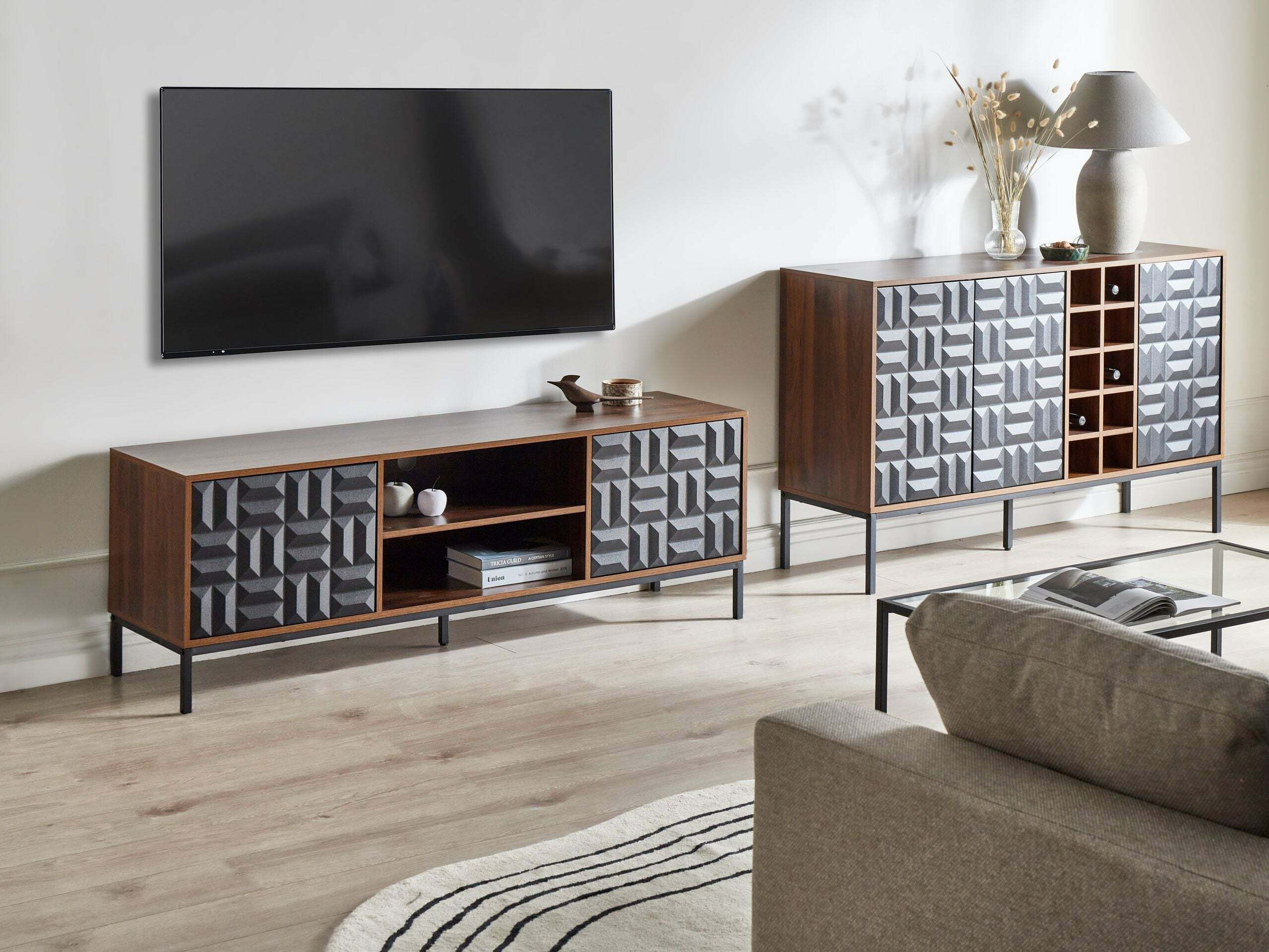 TV stand Berwyn 2904