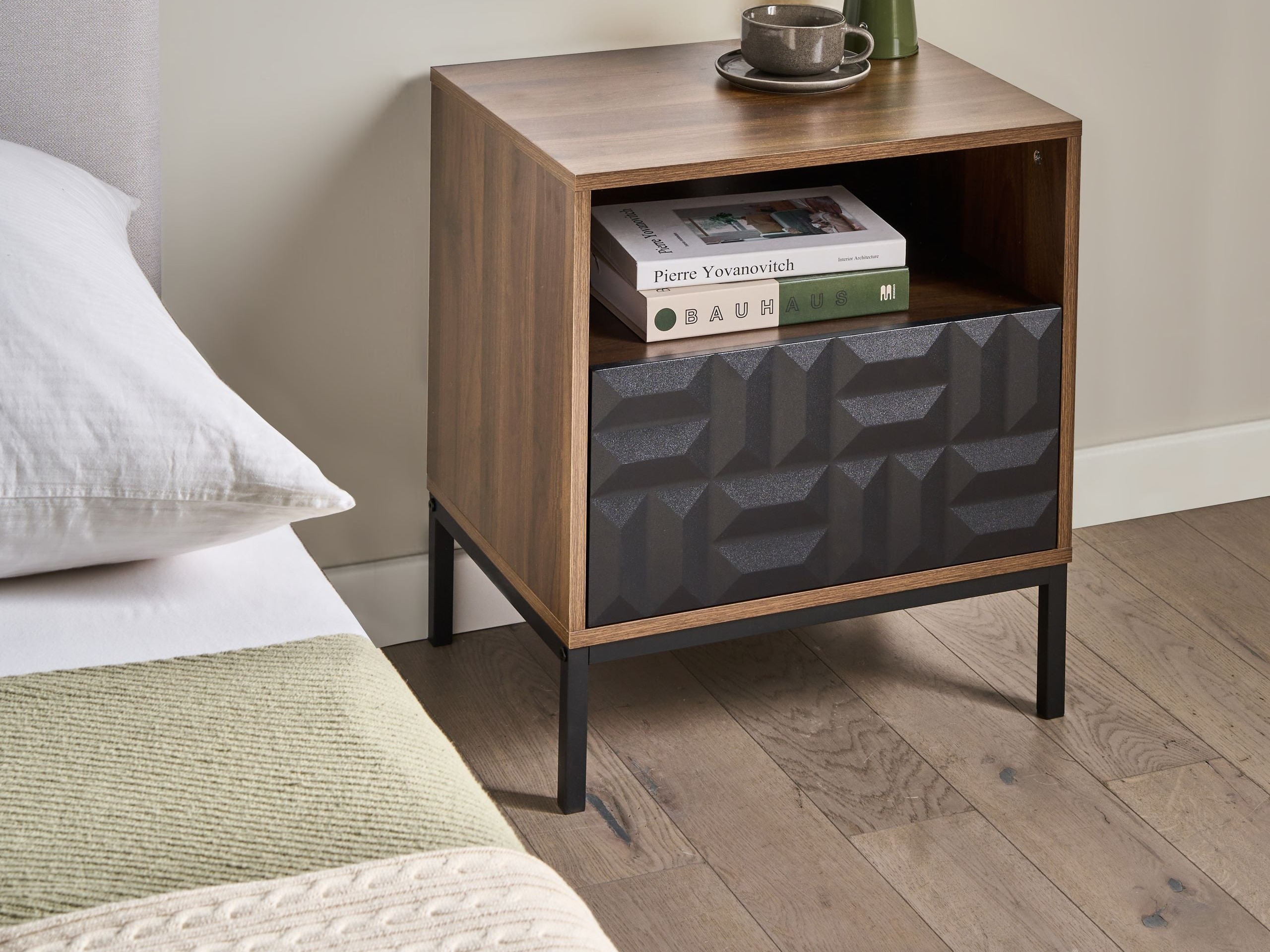Bedside table Berwyn 2906