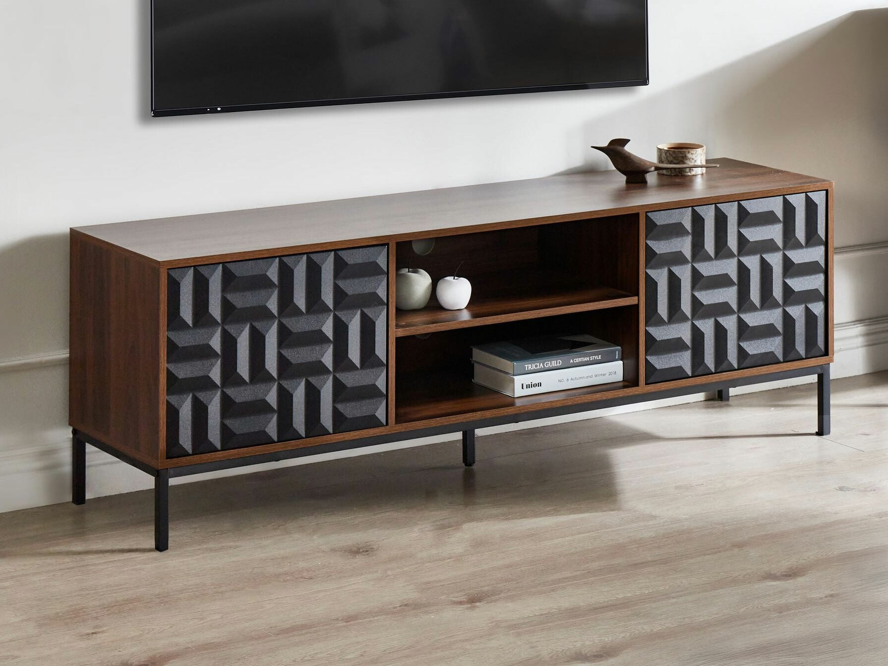 TV stand Berwyn 2904