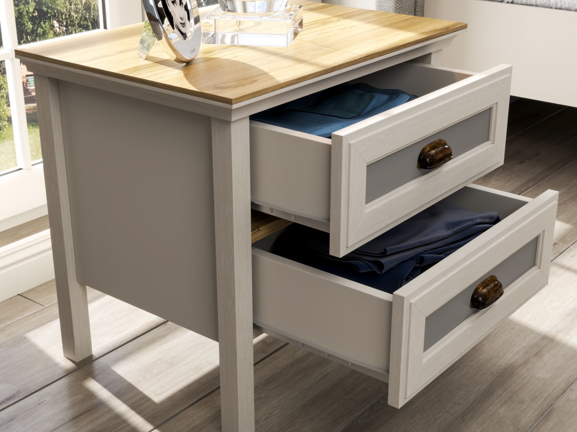 Κομοδίνο Melvero 121