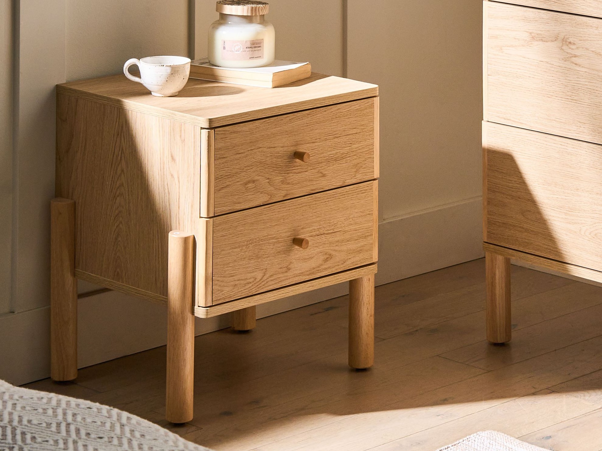 Κομοδίνο Berwyn 3200