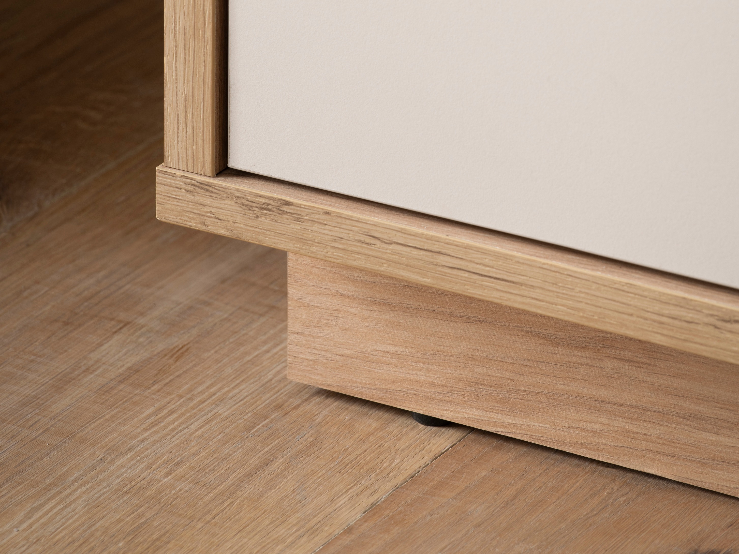 Bookcase Ferciro 107