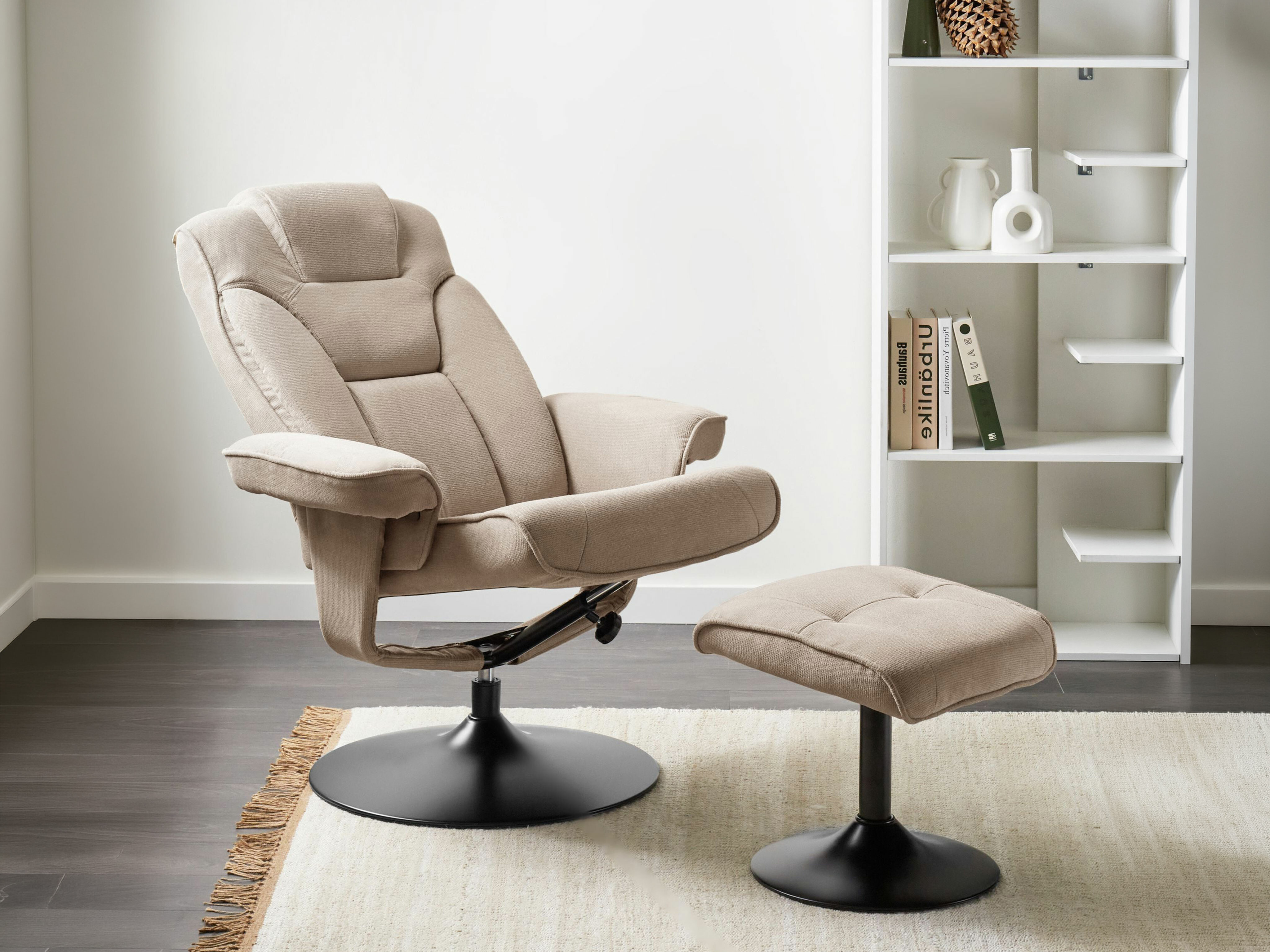 Ρυθμιζόμενη πολυθρόνα Berwyn 3199