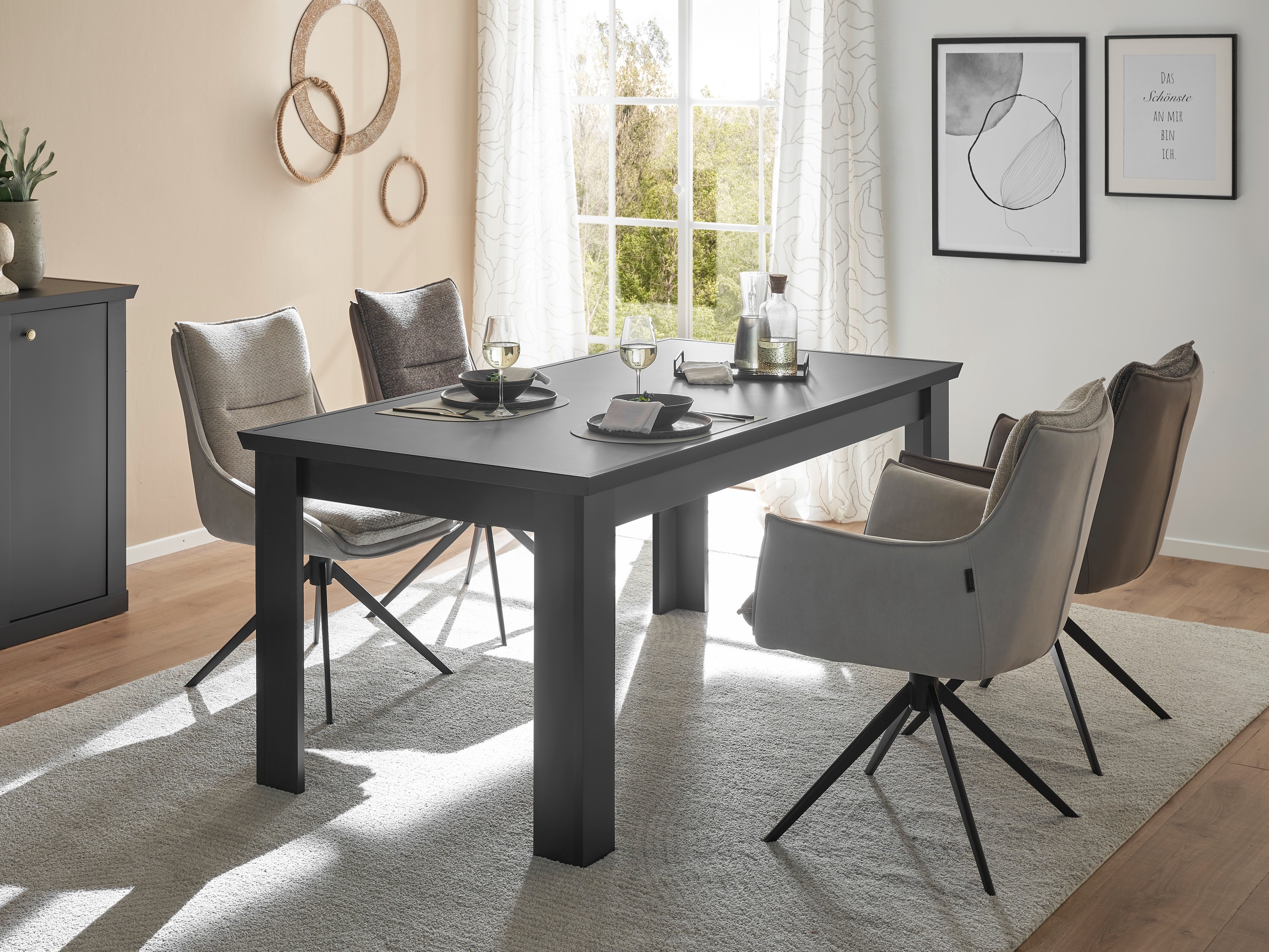 Table Lirsero 106