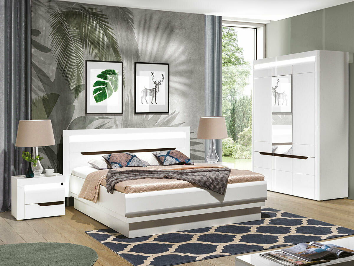 Κομοδίνο SG4180