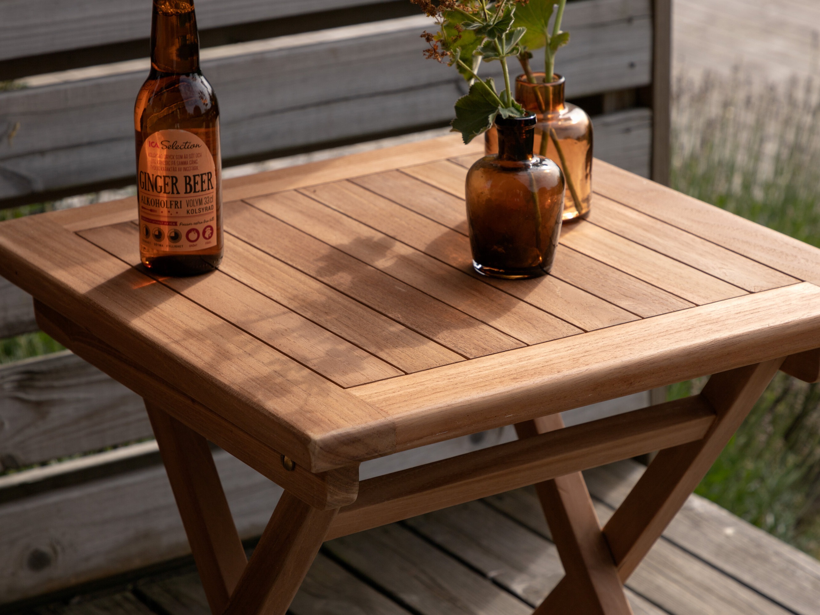 Τραπεζάκι εξωτερικού χώρου Nunova 136