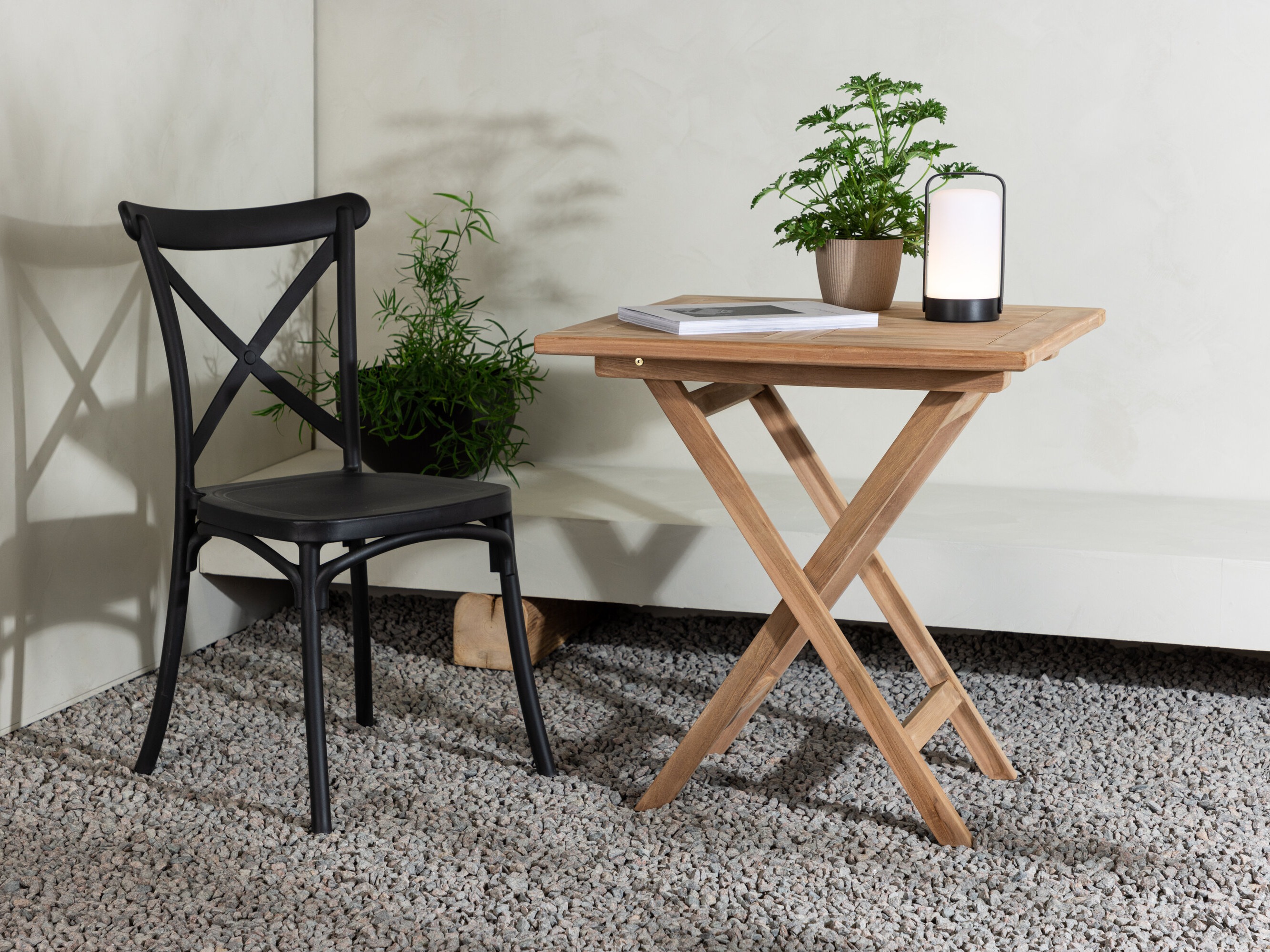 Τραπεζάκι εξωτερικού χώρου Nunova 137