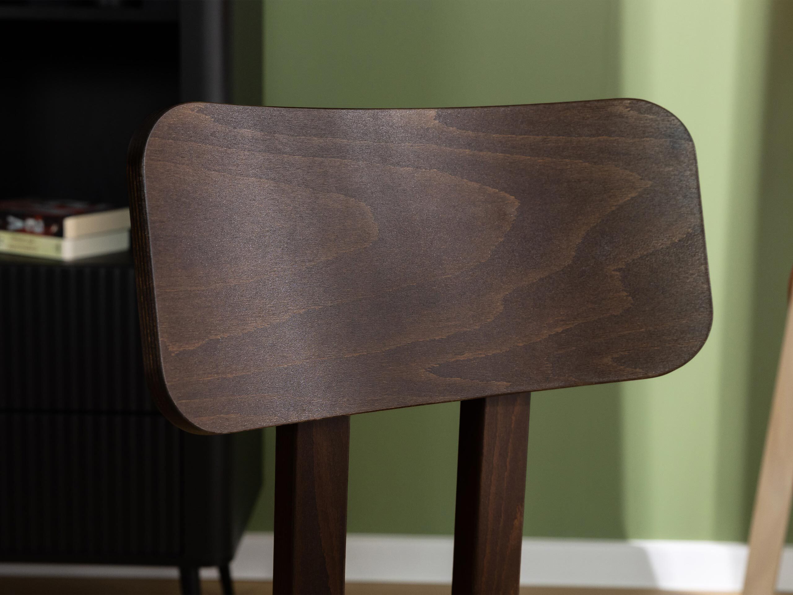 Καρέκλα Victorville 382 (Καρυδί)