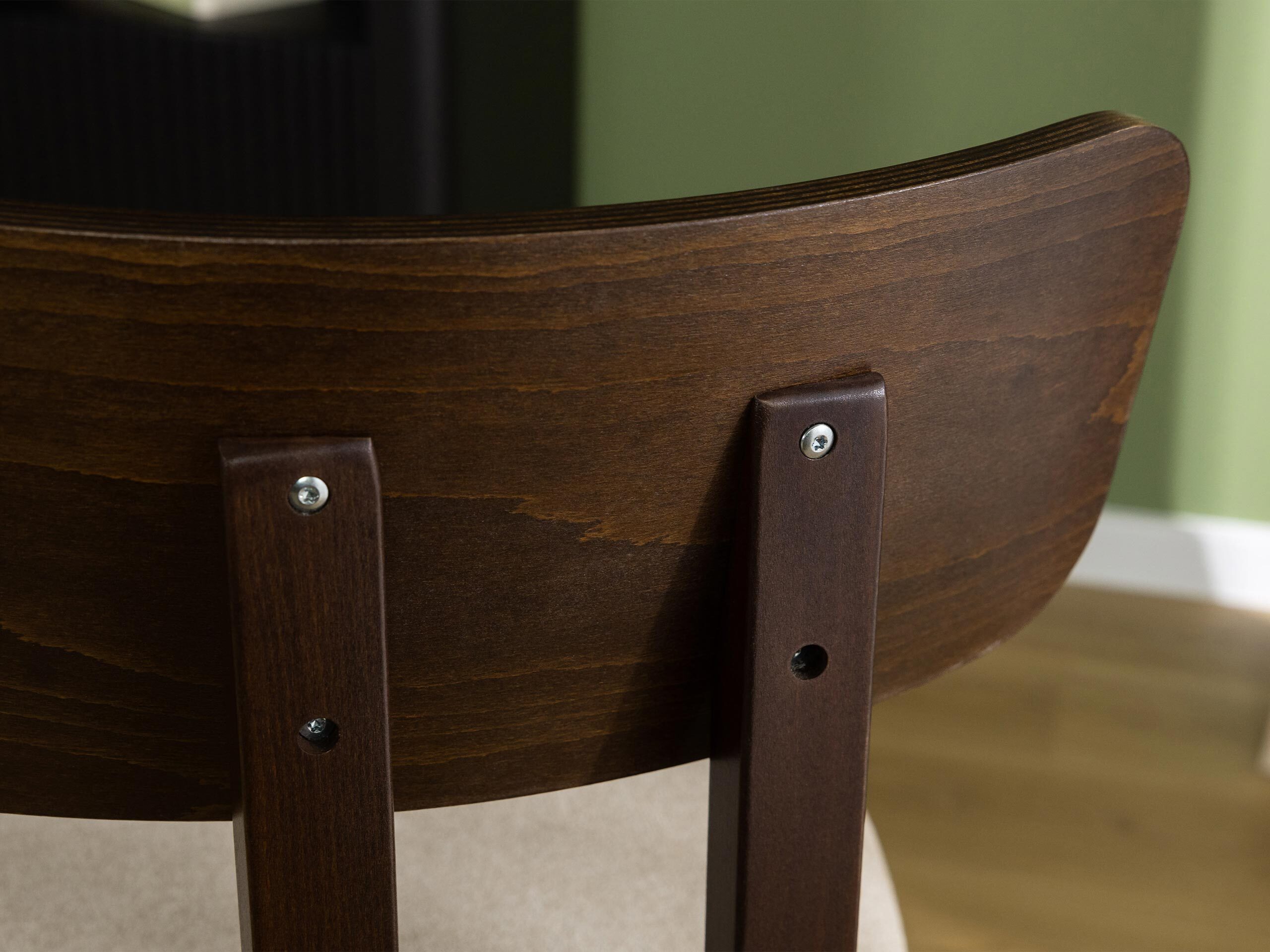 Καρέκλα Victorville 382 (Καρυδί)