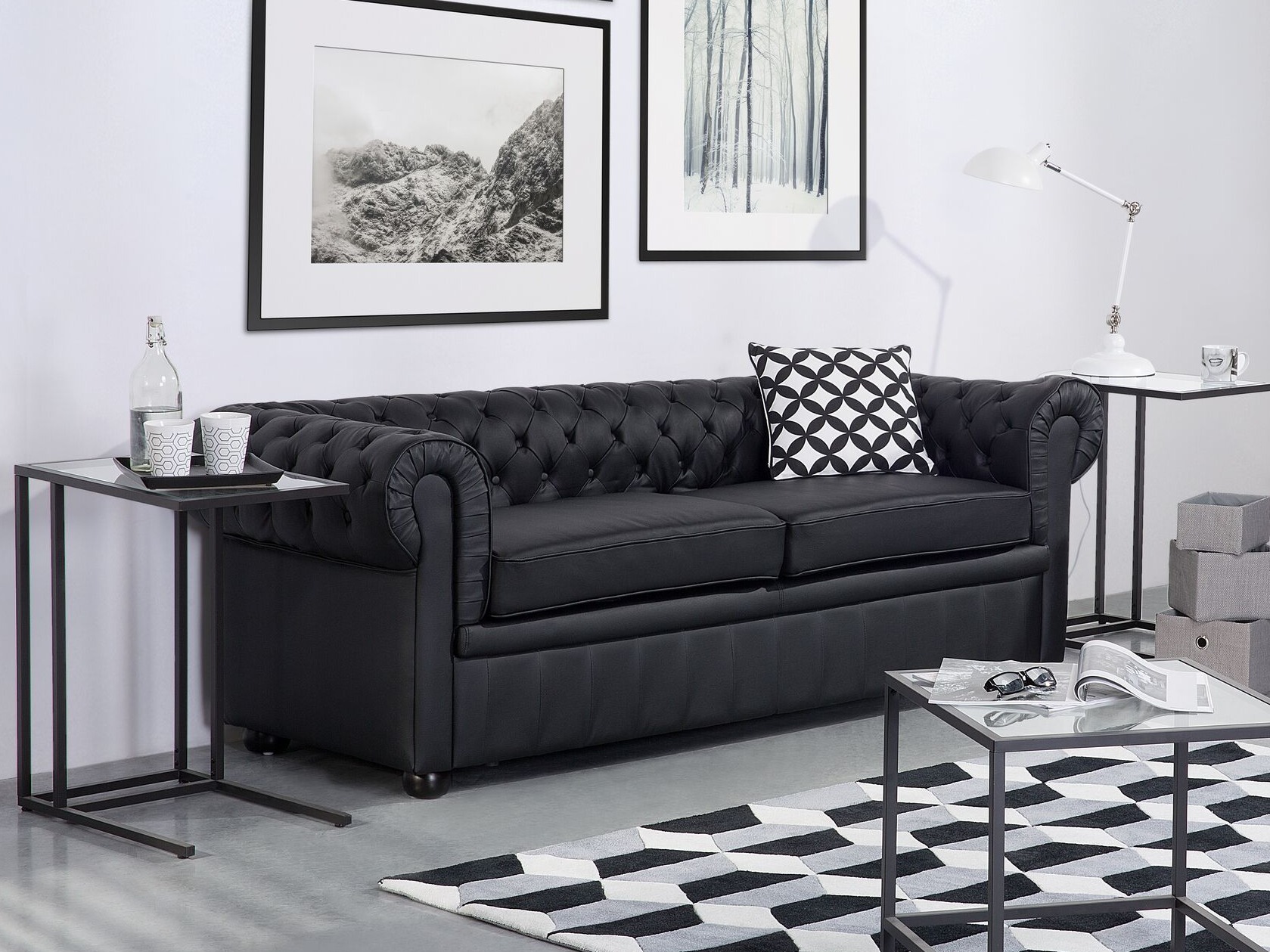 English-style sofa Berwyn 832 (Black)