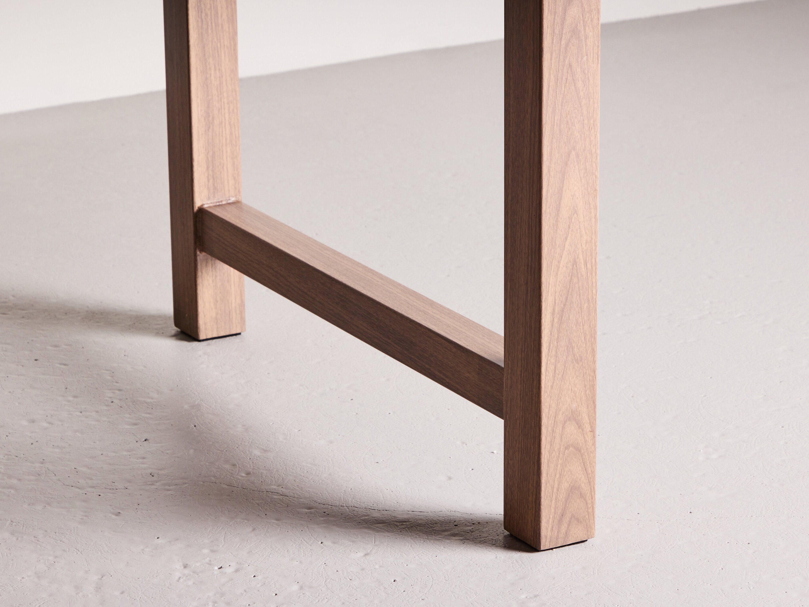 Τραπέζι SG4320