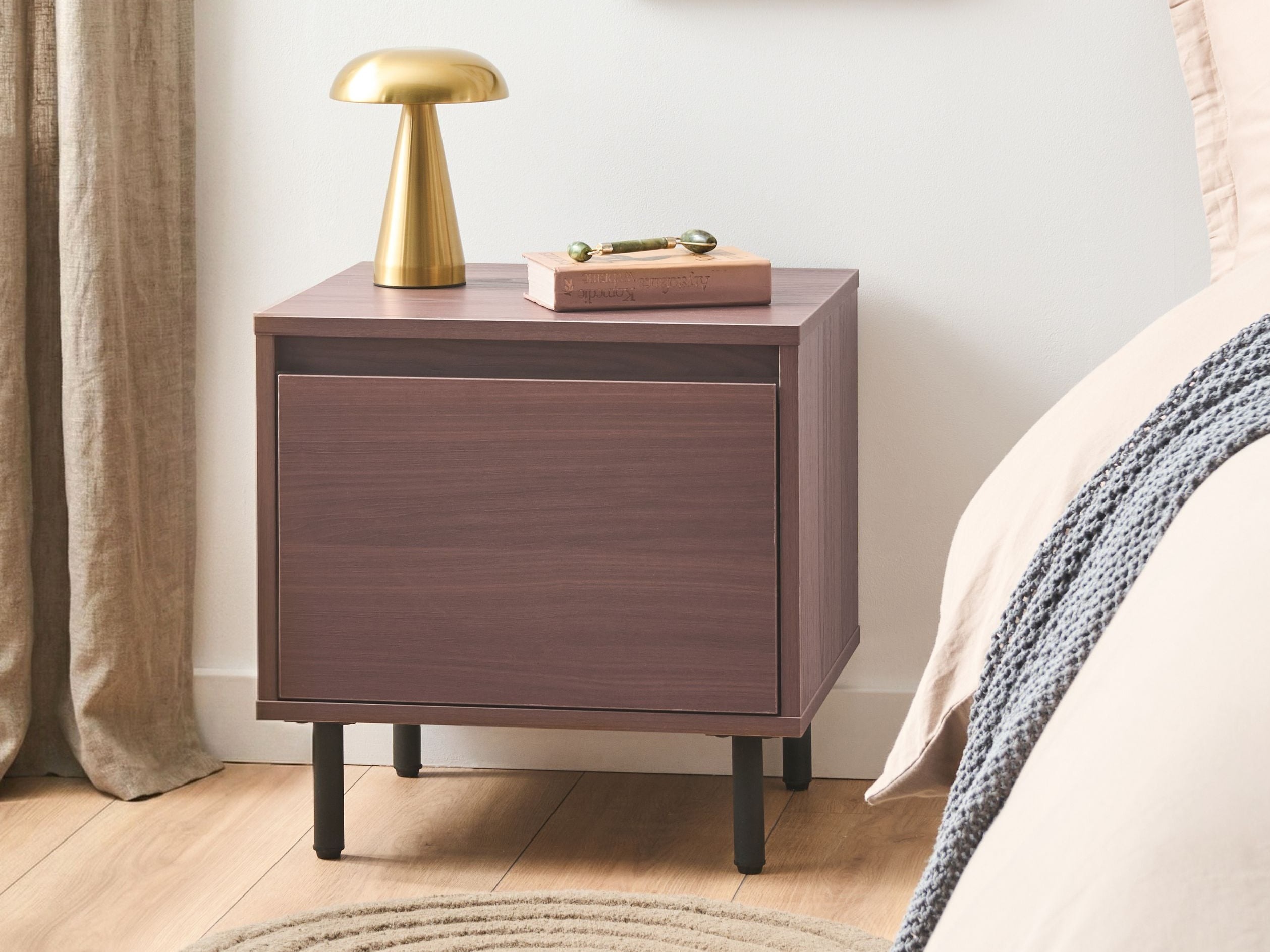 Bedside table Berwyn 3309 (Dark wood)