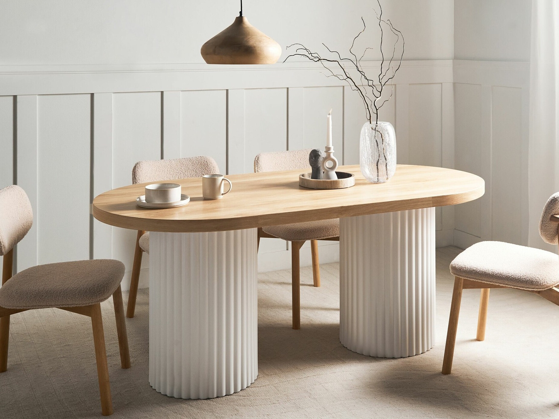Table Berwyn 3363
